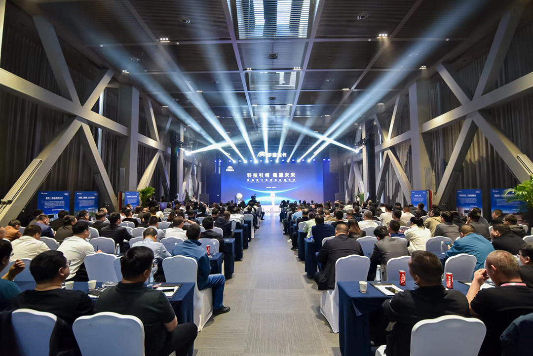 实力见证 | 多款新品首发，宇通重卡春季新品发布会隆重举行