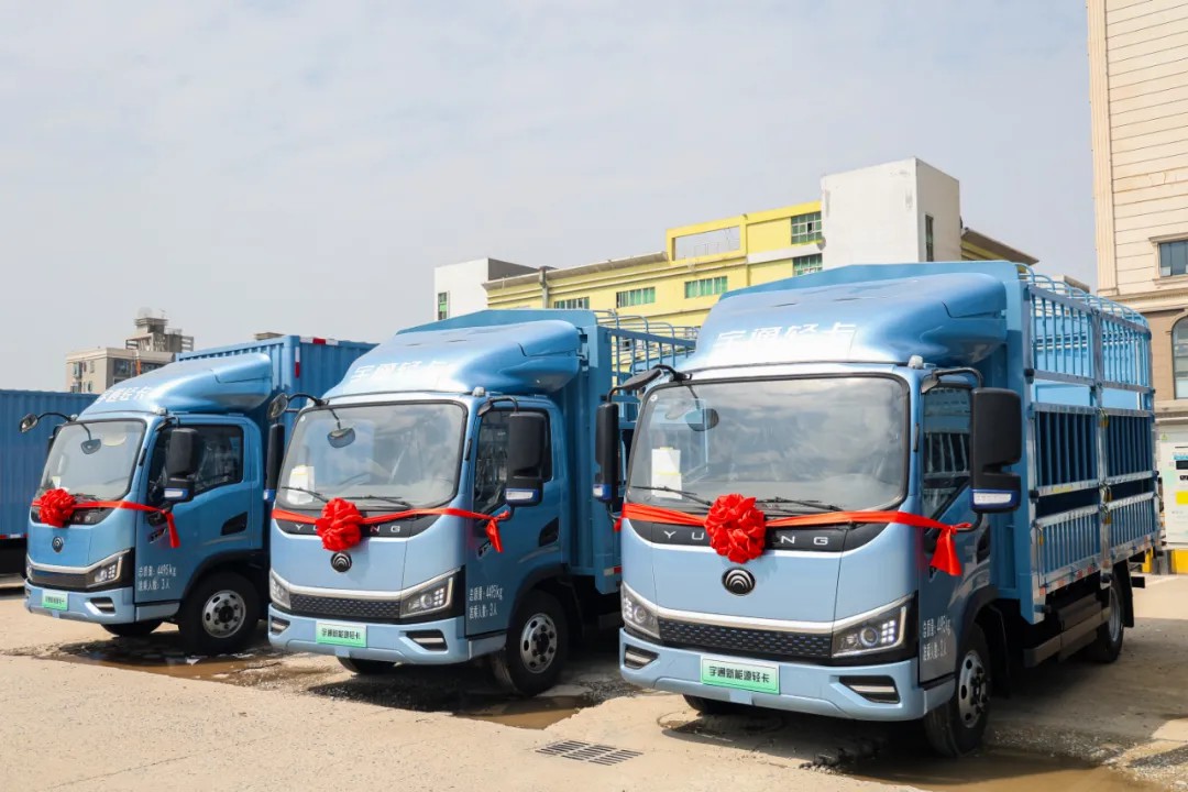 多面开花，多项突破！宇通3月批量大单火热交付多地