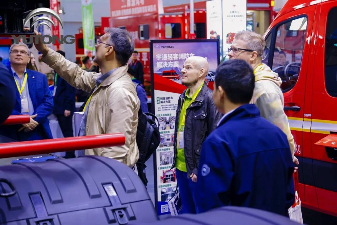 科技赋能实战！宇通专用车亮相第二十一届国际消防展