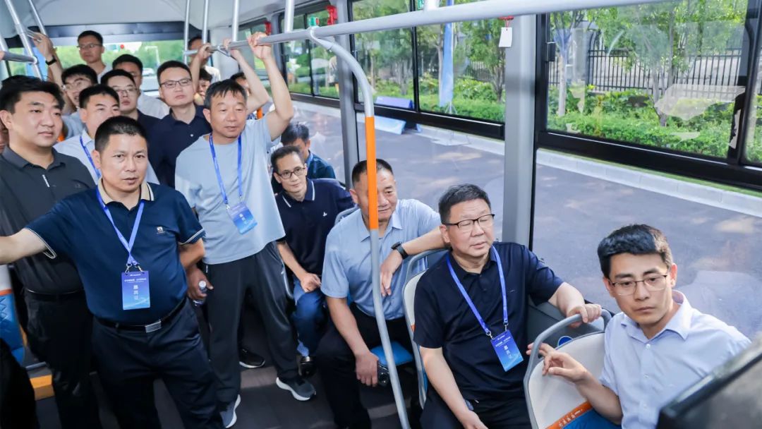 25项功能！覆盖4大场景！宇通首发睿盾Pro，创领公交智能安全出行