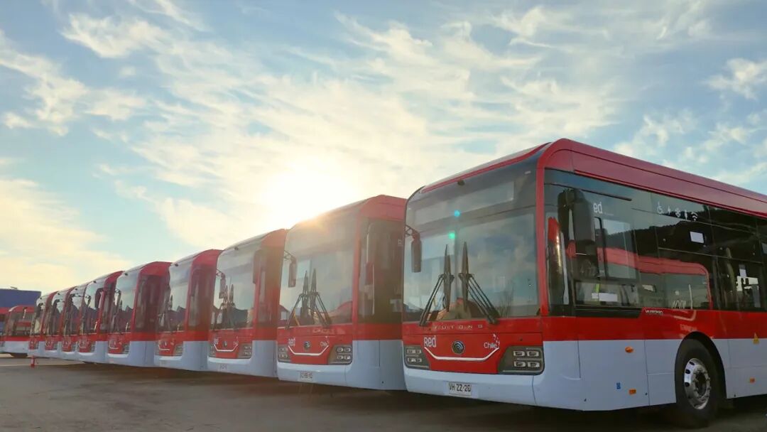 宇通连续三次获央视关注，以奋进之姿讲好中国制造发展故事