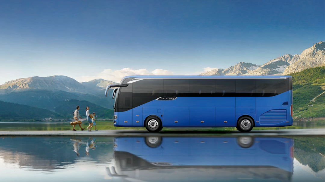 向高处行！宇通T7与天域S12奏响高端化战略“开门红”