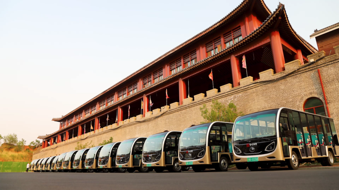 践行《生态环境法典》:宇通锂电观光车的零碳解决方案 图片